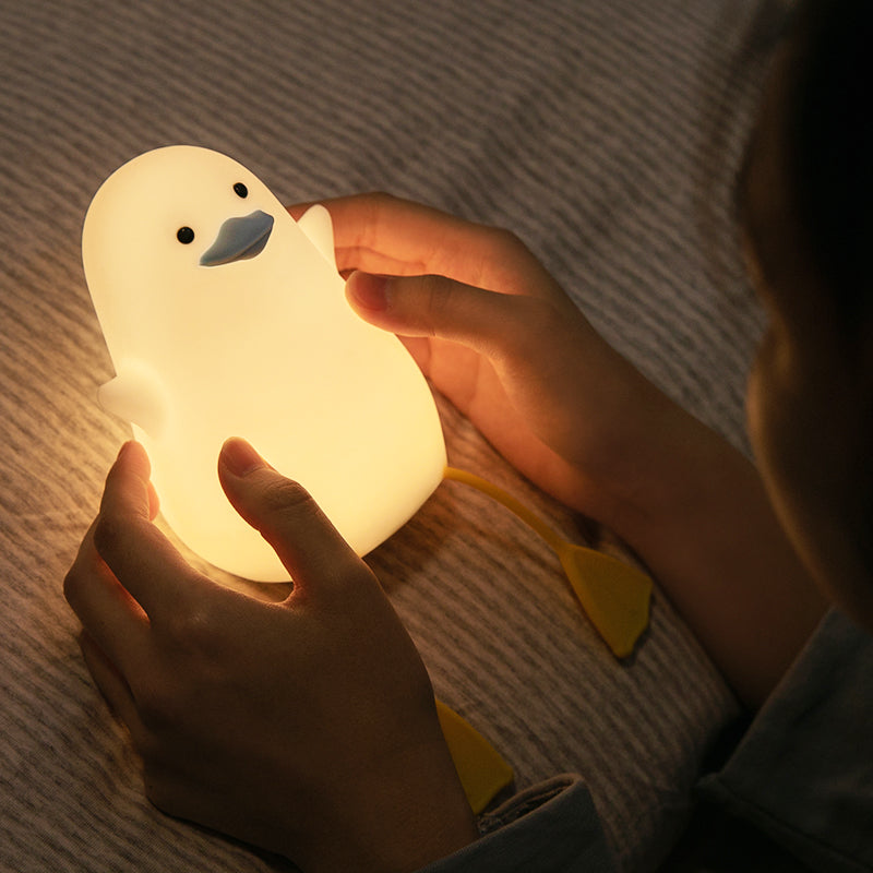 Little gull silicone night light with rechargeable battery and soft ambient glow