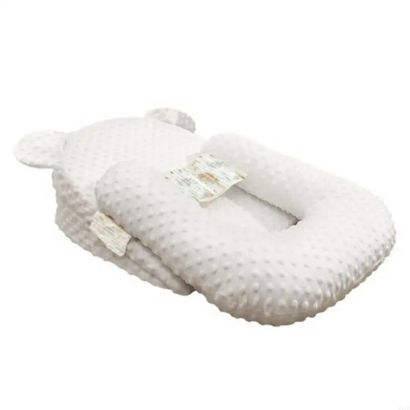 Baby pillow with adjustable height levels